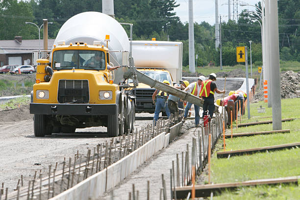 Best Concrete Sidewalk Installation in Leetonia, OH